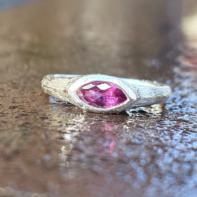 ロードライト ガーネット MQチェッカーカット 0.56ct 変形印台 
