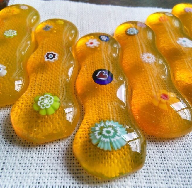 スプーンも置ける箸置き(花・クリアイエロー）