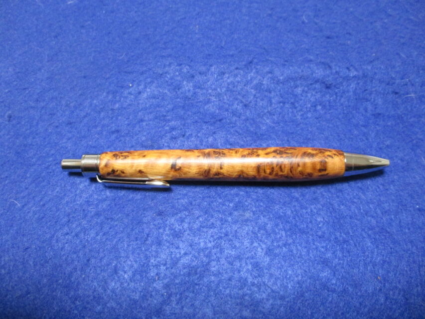 屋久杉瘤 泡瘤 椿油仕上げ 木軸ボールペン(シャープペンシル） 希少材