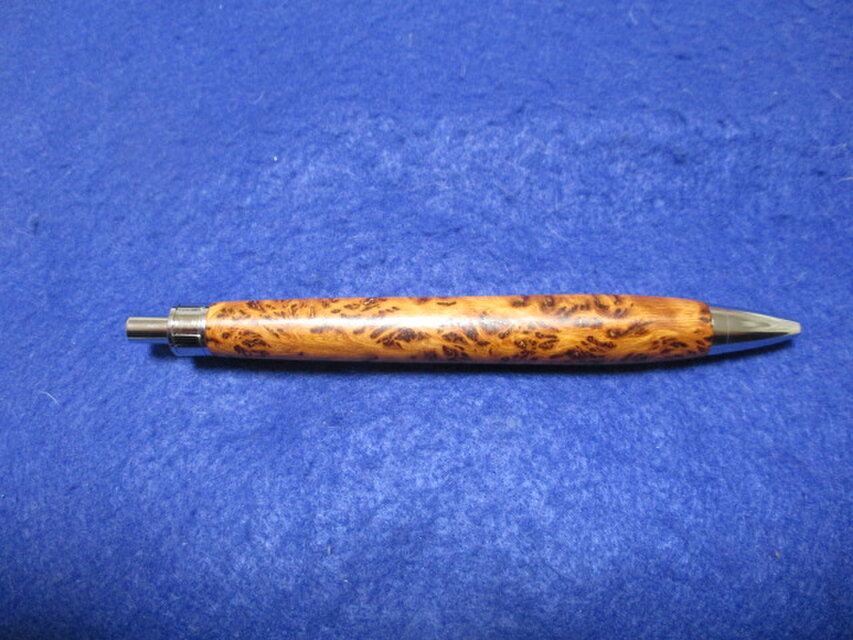 屋久杉瘤 泡瘤 椿油仕上げ 木軸ボールペン(シャープペンシル） 希少材