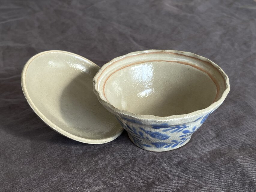野あそび 蓋もの｜手びねり陶器の小物入れ・ボンボニエール（お菓子