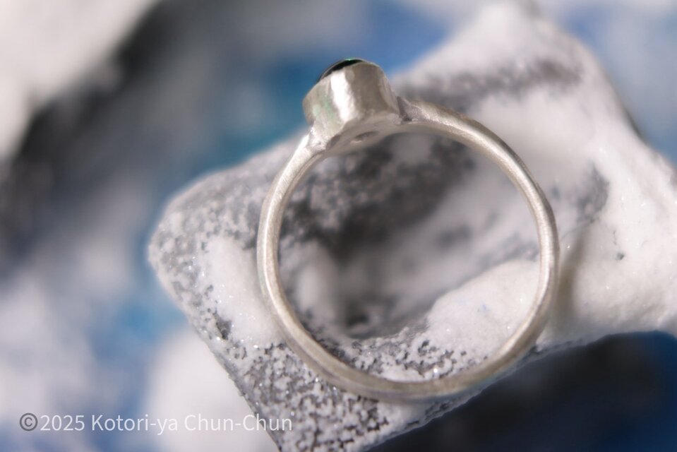 年内最後の掘り出し物】超激レア バイカラートルマリンキャッツアイ