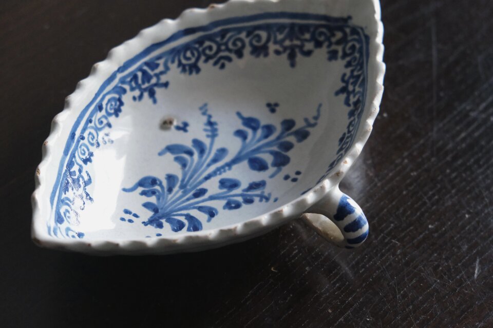 18世紀 南仏 陶器 青絵 ラヴィエ フランス アンティーク 0502453