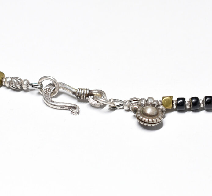 oldトゥアレグシルバーTOPと漆黒アンティoldチベタンターコイズ、漆黒