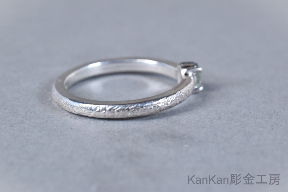 アレキサンドライトのリング | iichi 日々の暮らしを心地よくする