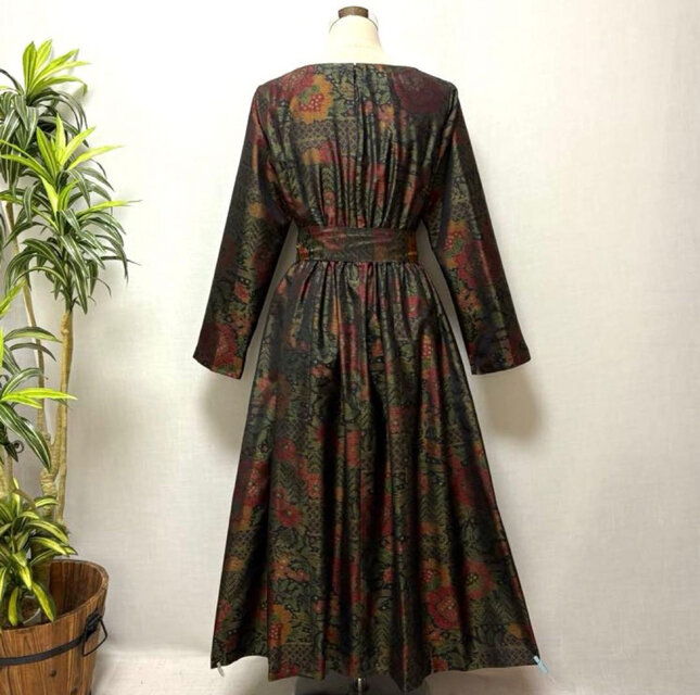 着物リメイク 大島紬花柄ロングワンピース ジャンパースカート 2WAY