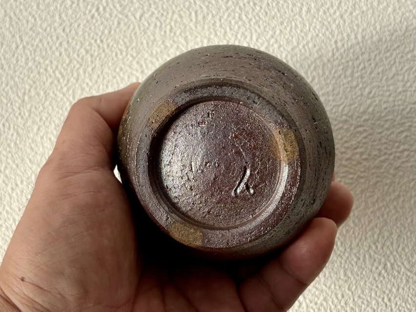 穴窯焼き締め 一輪挿し s-ys-6 | iichi 日々の暮らしを心地よくする