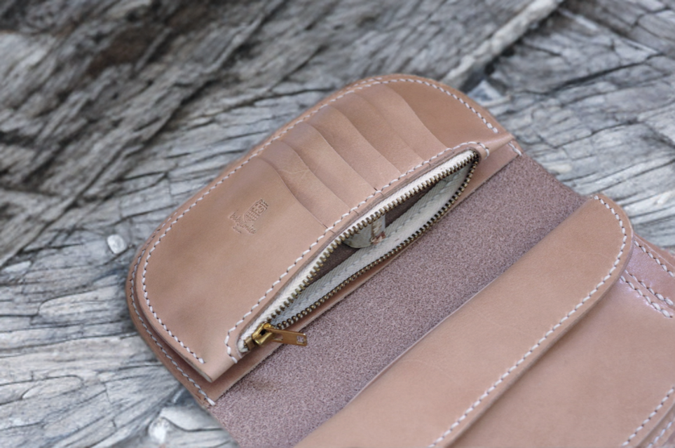 本革サドルレザーコンチョ長財布【受注製作】 | iichi 日々の暮らしを