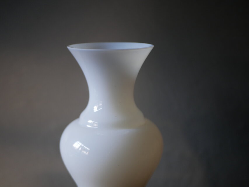 オパリンフラワーベース 花器 花瓶 オパリン フランスヴィンテージ