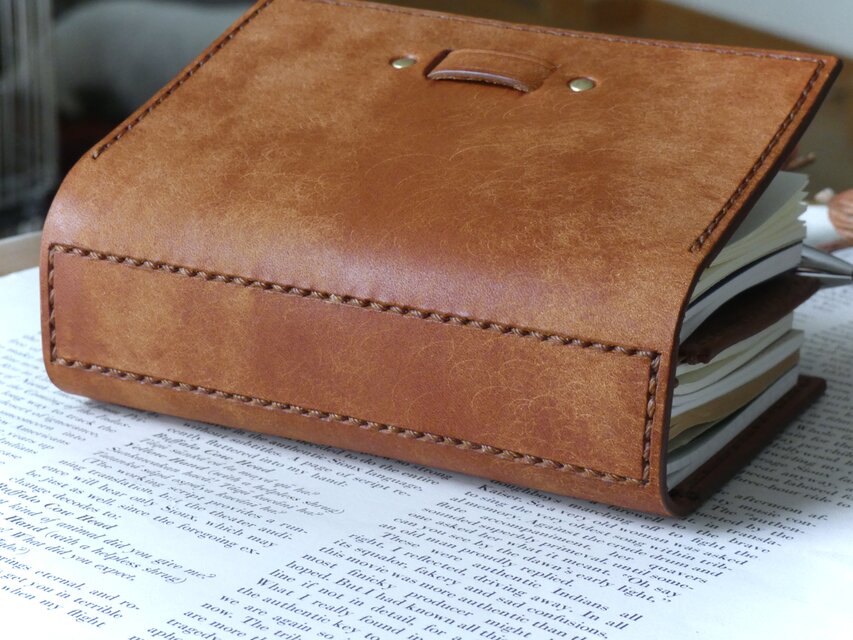 トラベラーズノートカバー／パスポートサイズ／革／ブラウン | iichi