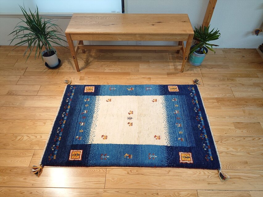 ペルシャ ギャッベ マット大 ラグ 125x80cm アイボリー 藍色 青色 生命