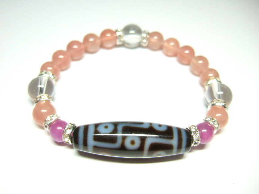 九眼天珠 | iichi 日々の暮らしを心地よくするハンドメイドや