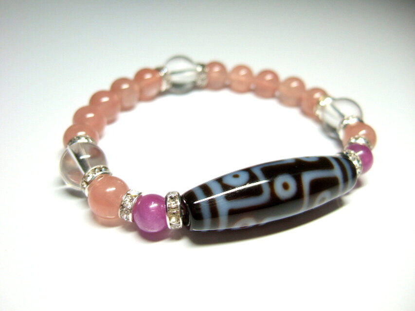 九眼天珠 | iichi 日々の暮らしを心地よくするハンドメイドや