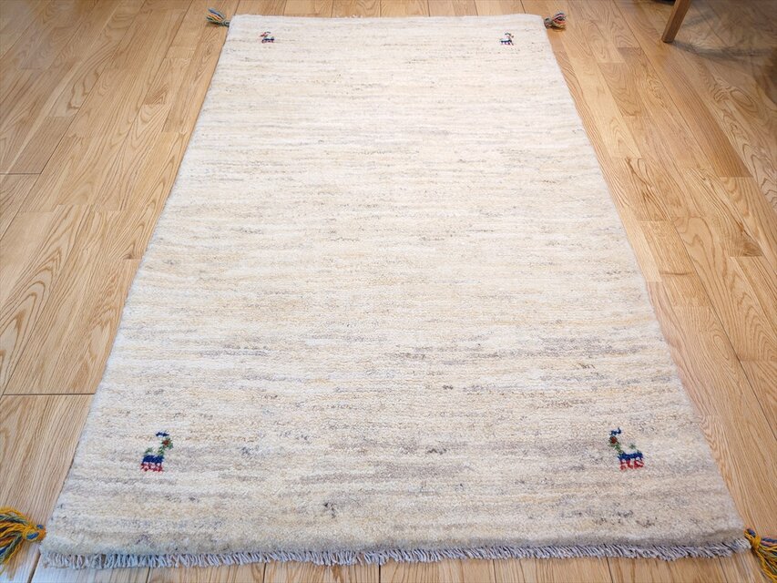 ペルシャ ギャッベ 玄関マット大 ラグ 130x82㎝ アイボリー シンプル
