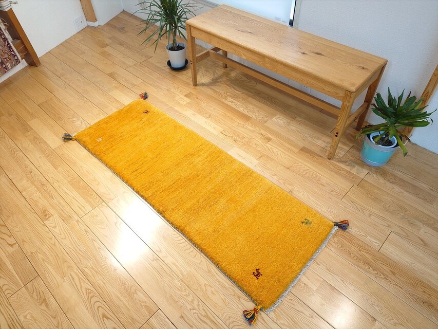 ペルシャ ギャッベ ランナー中 ラグ 148×50㎝ 黄金色 シンプル RJ16118