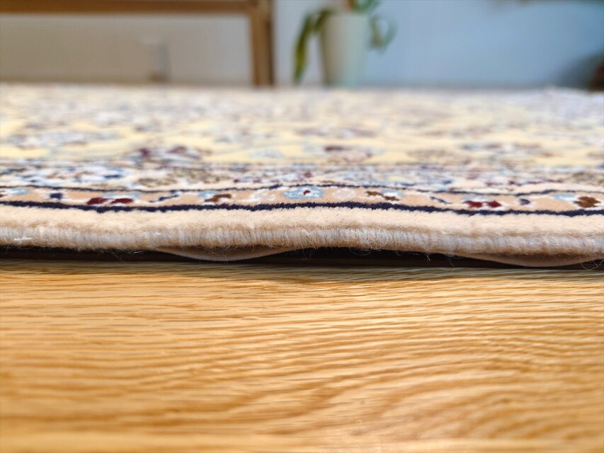 ペルシャ絨毯ナイン産ノラ ウール ランナー 細長いラグ 205x70cm