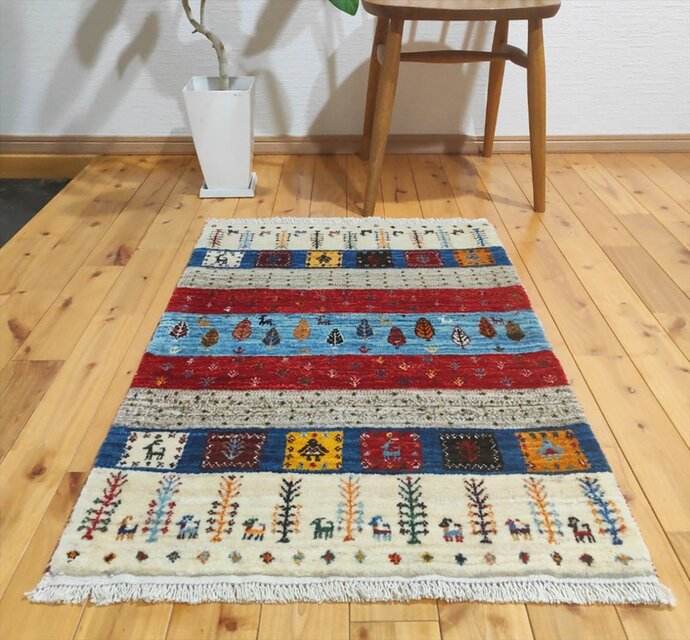 ペルシャ ギャッベ パルヴィーズ コルクウール カシュクリ 92x65cm