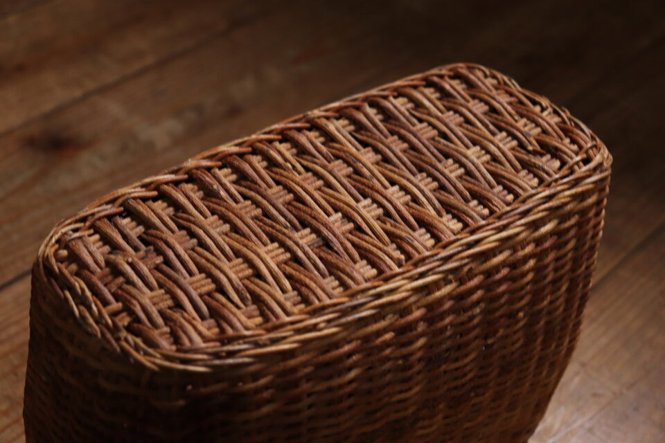 №115 籐籠 花籠 編籠 インテリア 古道具 花器 | iichi 日々の暮らしを
