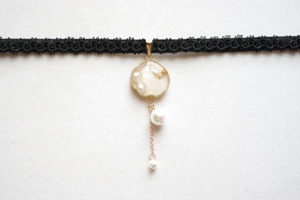 受注製作】レジンアート スライスアゲートとタティングレースと