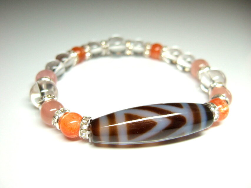 rin 天珠 山形天珠/ガネーシュヒマール産水晶 | iichi 日々の暮らしを心地よく