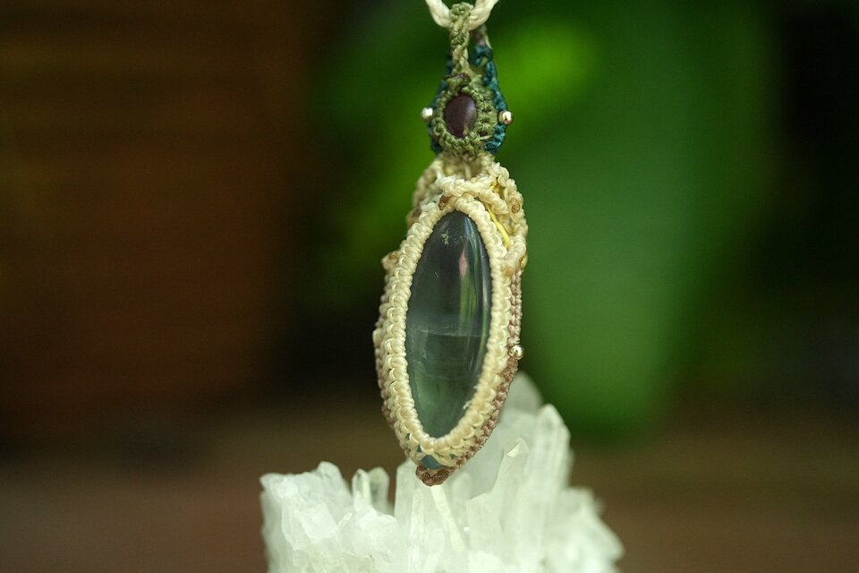 蒼の彼方☆pink tourmaline ムーンストーン フローライト マクラメ