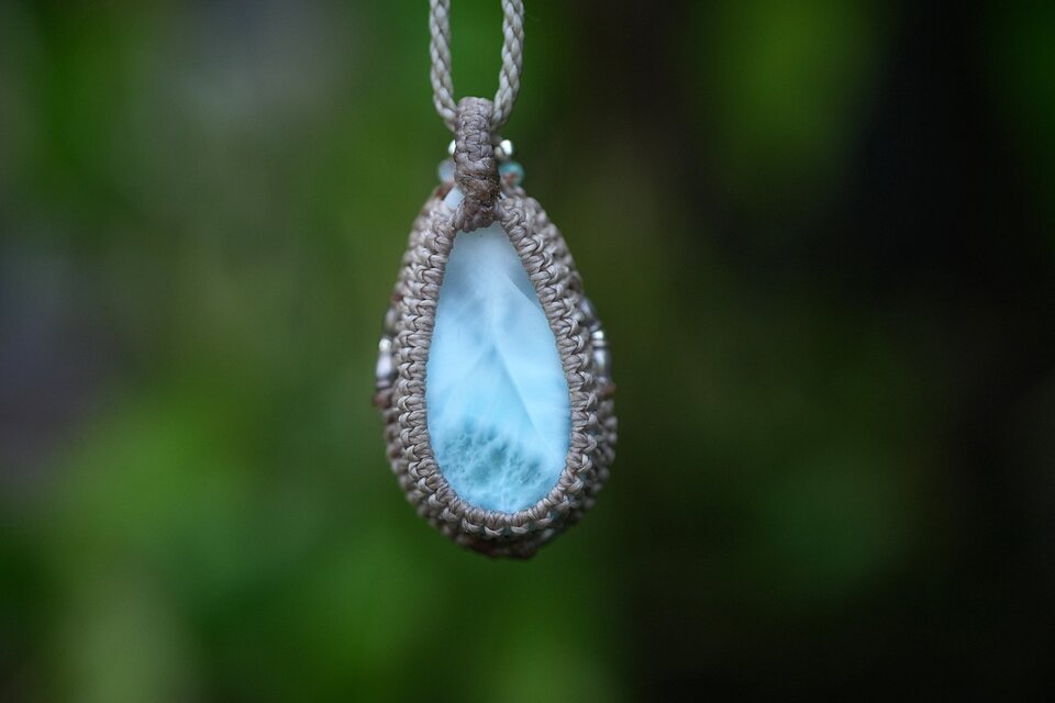 透け感ハッキリ☆ラリマー マクラメネックレス2081 | iichi 日々の