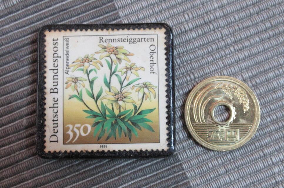 3762 外国切手 ドイツ  1981年 天文学器具 4種完+重複2枚 未使用 3762 外国切手 ドイツ 1981年 天文学器具 4種完+重複2枚 未