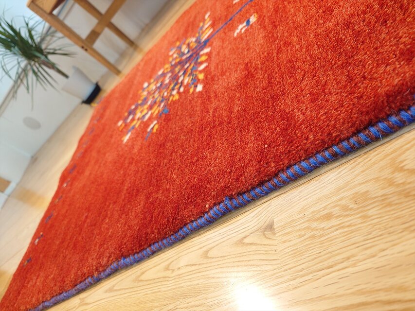 イタリア製 立体壁掛け オレンジ ベルベット ペルシャ ギャッベ マット大 ラグ 115x84cm 茜色 ザクロの木 ヤギ 生命