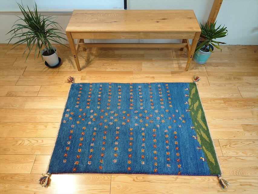 年末キャンペーン】ペルシャ ギャッベ 玄関 90×63 藍色 ザクロの木