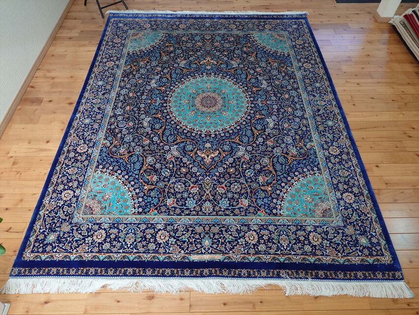 ペルシャ絨毯 ネイアブリシャム ハイブリッド カシャン産 リビング