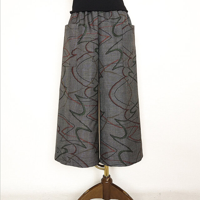 大島紬リメイク＊ガウチョパンツ | iichi 日々の暮らしを心地よくする