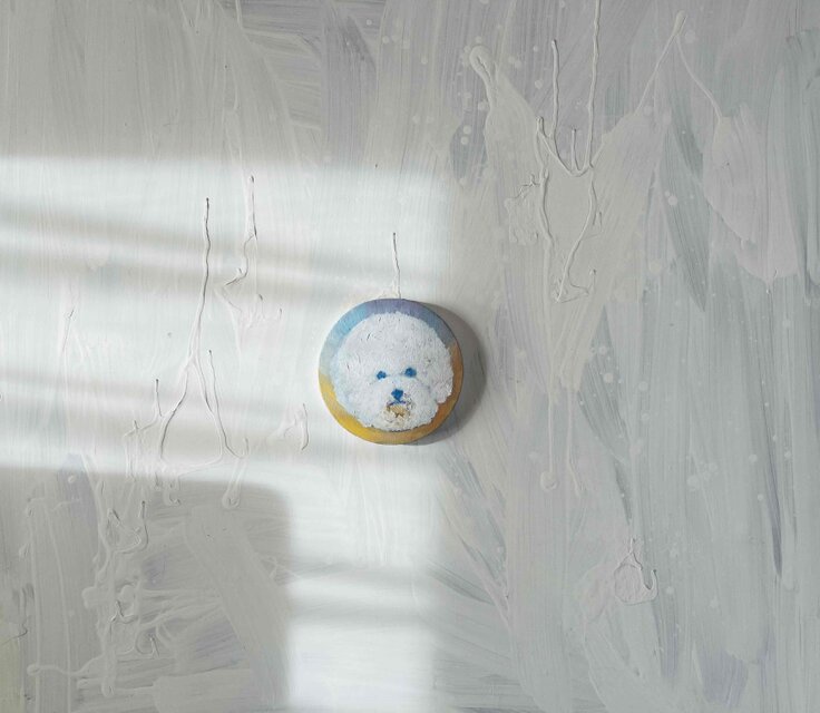 絵画 『ビジョンフリーゼ全身像20261』油彩・原画・ 直径25cm 油彩 絵画 『ビジョンフリーゼの肖像20261』原画 丸形アートパネル