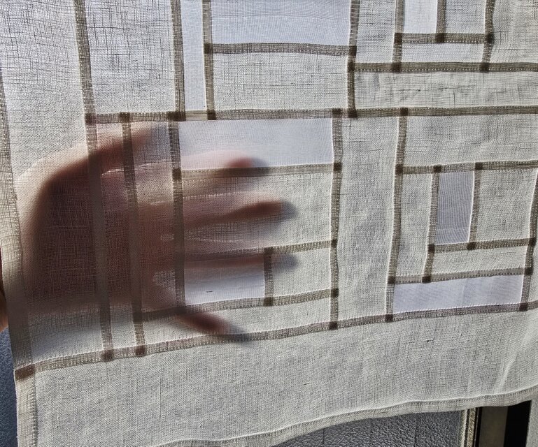 ポジャギ リネン シルク 白 小窓 | iichi 日々の暮らしを心地よくする