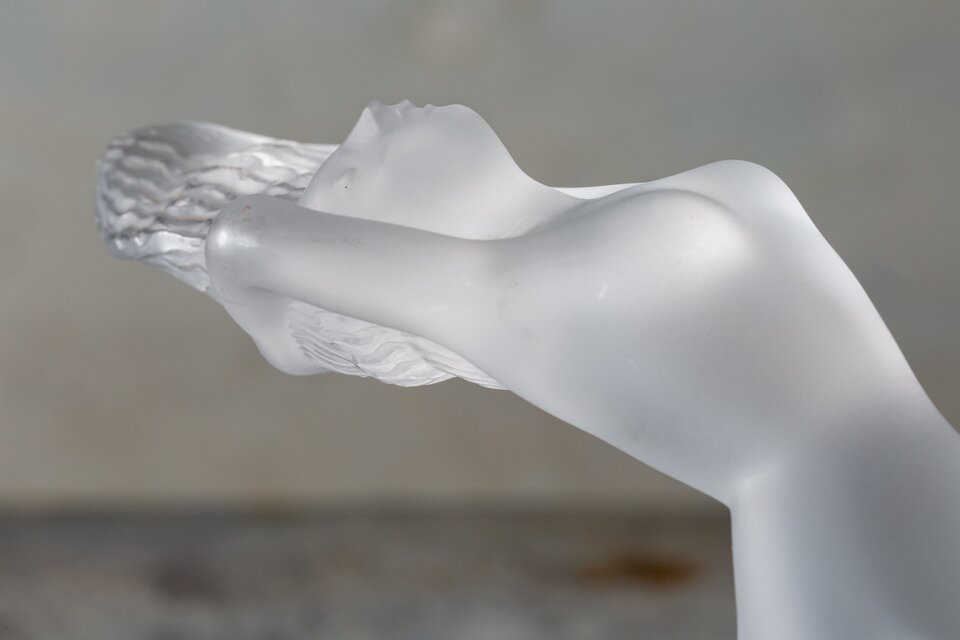 極美品★ラリック クリシス lalique Chrysis フランス アールデコ ルネ・ラリック クリシス クリスタル カーマスコット フランス 1990