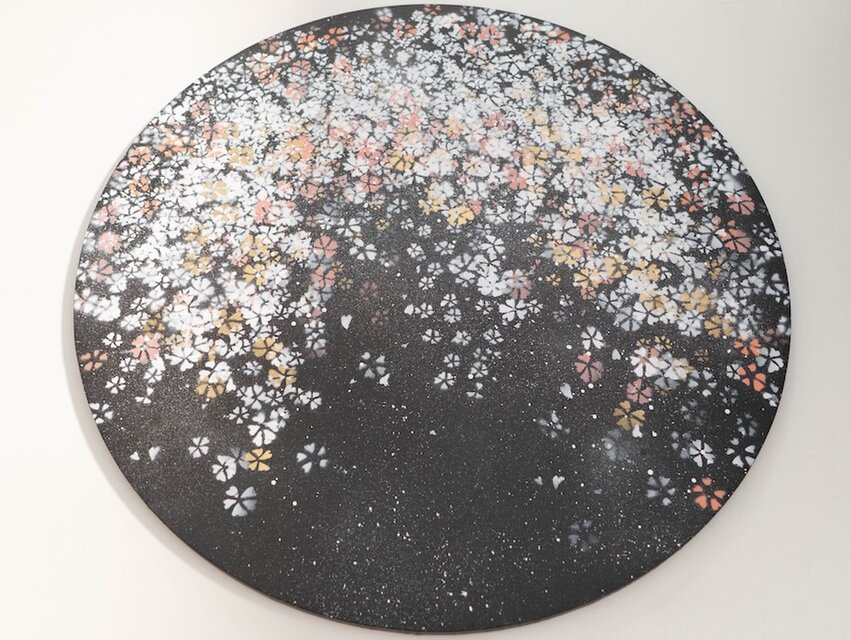 Sakura / 夜桜の円形現代アート作品 | iichi 日々の暮らしを心地よく