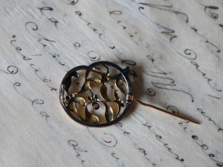 FIX ヤドリギ 宿り木 フランスアンティーク ブローチ アンティークの