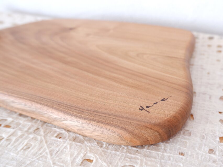 現品・一点物》カッティングボード㉑ | iichi 日々の暮らしを心地よく