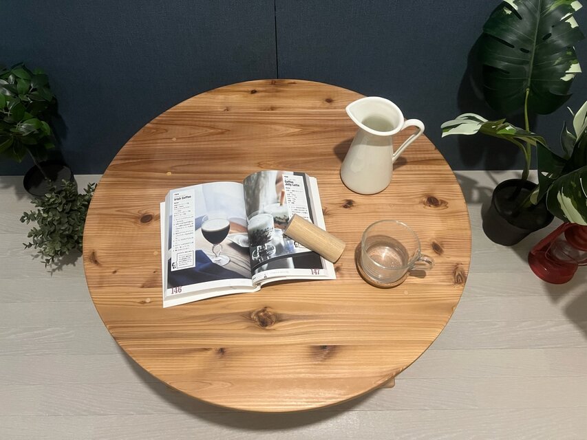 送料無料】 ローテーブル 丸形 70cm 杉 ナチュラル 棚付き | iichi
