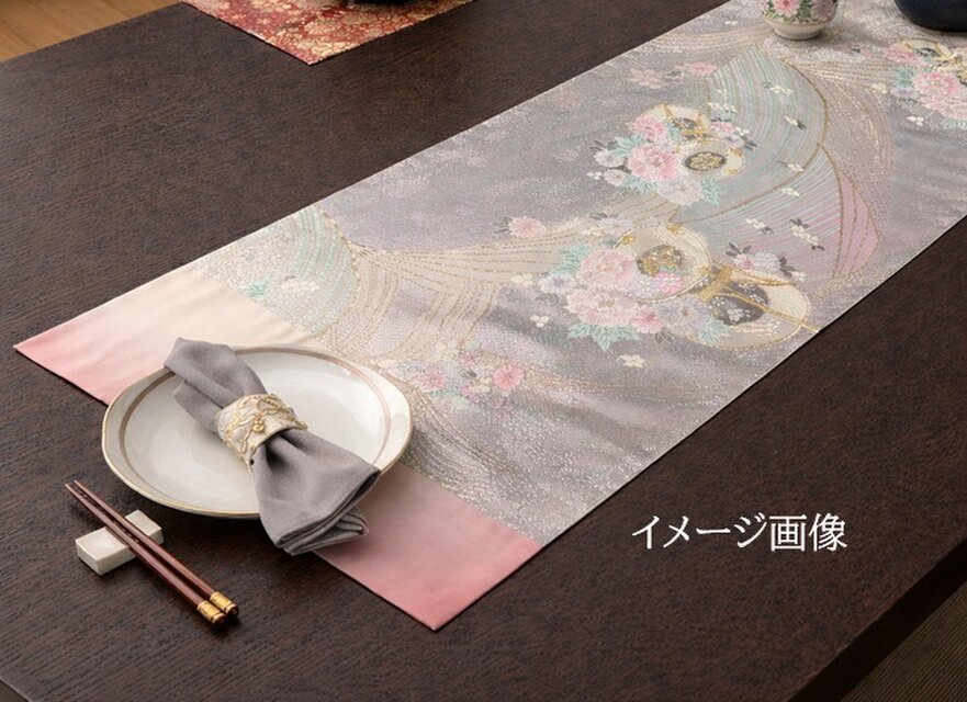 16)2429】30.5×87cm/鼓小花文様/テーブルセンター/和風/帯リメイク