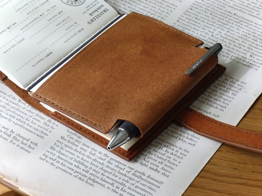 トラベラーズノートカバー／パスポートサイズ（2~3冊用）／革