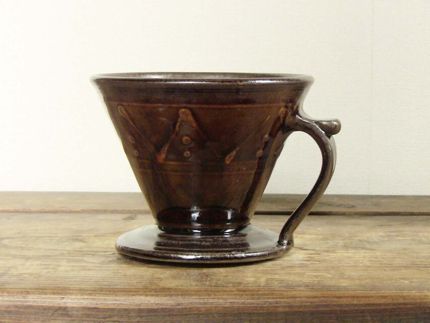 藻岩窯 コーヒードリッパー（鉄錆） コーヒードリッパー（鉄錆）/Coffee dripper | iichi 日々の暮らしを