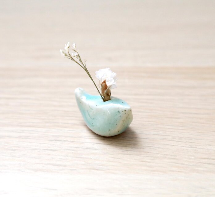 小鳥の花挿しオブジェ 水色ガラス ＊ ドライフラワー付き | iichi 日々