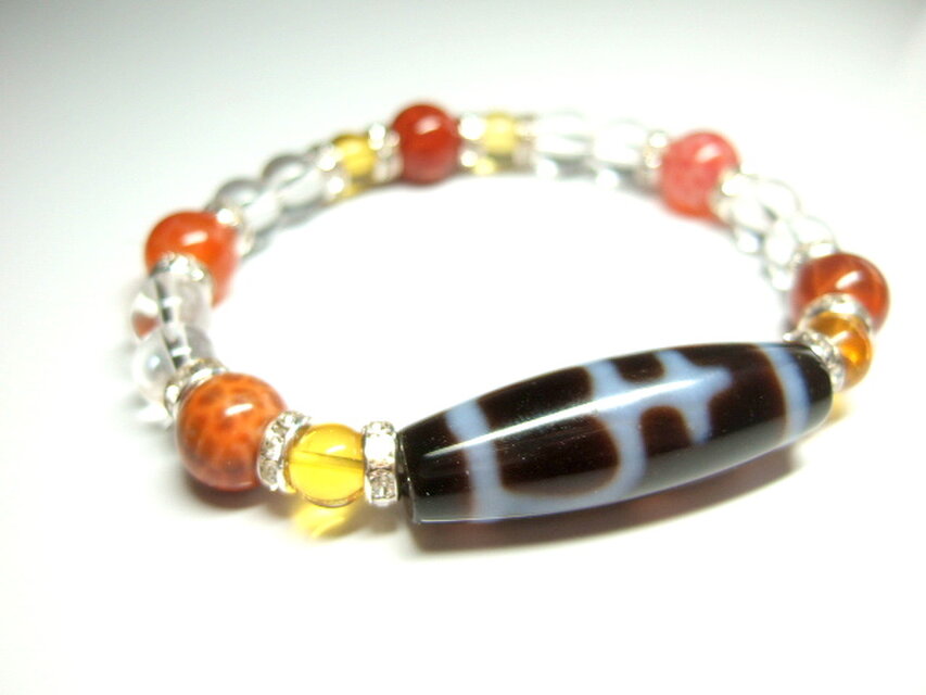 宝瓶天珠/ガネーシュヒマール水晶 | iichi 日々の暮らしを心地よくする