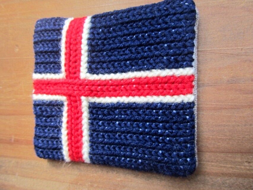 北欧国旗コースター アイスランド ツヴィスト刺繍 | iichi 日々の