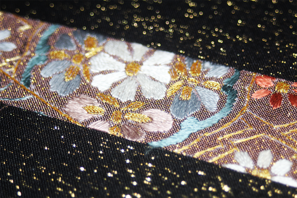 一点もの】煌めきの共演 中国刺繍 創作なごや帯 | iichi 日々の暮らし