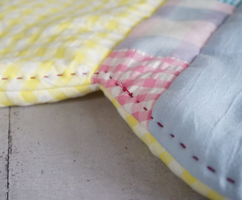 パッチワークなくもの形のフリーマット（イエロー系） | iichi 日々の