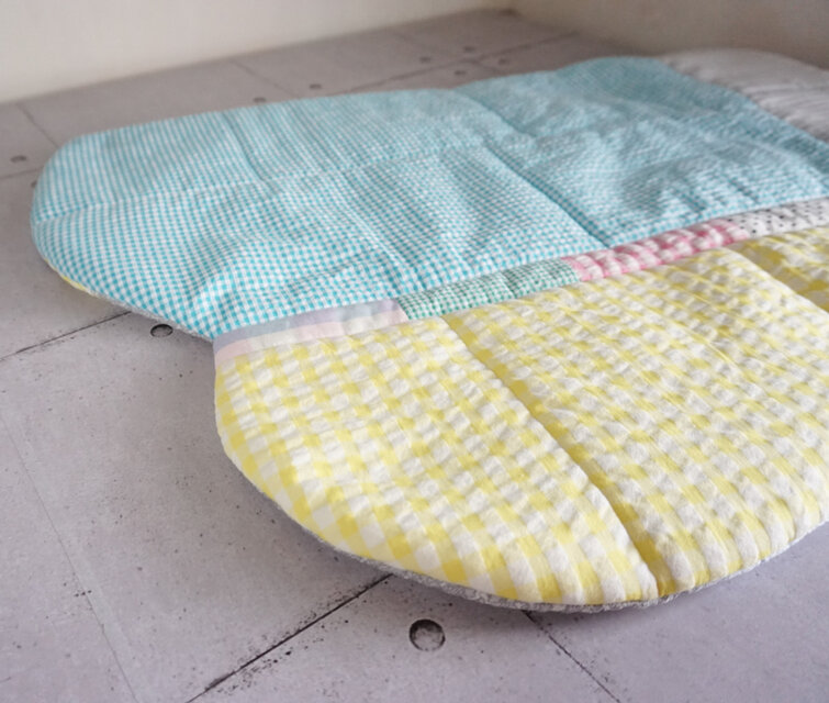 パッチワークなくもの形のフリーマット（イエロー系） | iichi 日々の