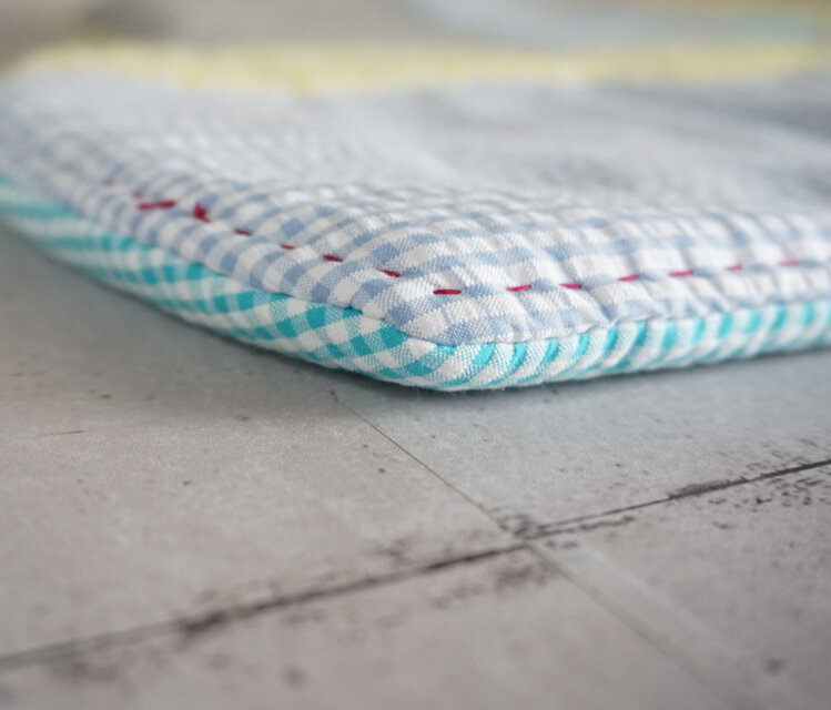 パッチワークなくもの形のフリーマット（イエロー系） | iichi 日々の