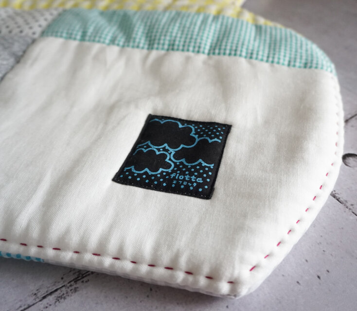 パッチワークなくもの形のフリーマット（イエロー系） | iichi 日々の