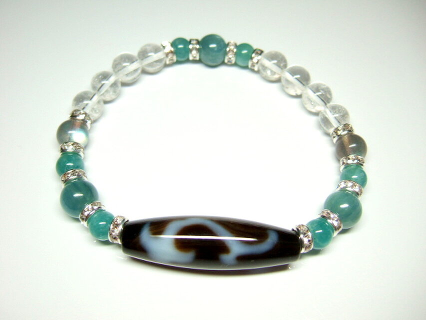 如意天珠/エメラルド | iichi 日々の暮らしを心地よくするハンドメイド